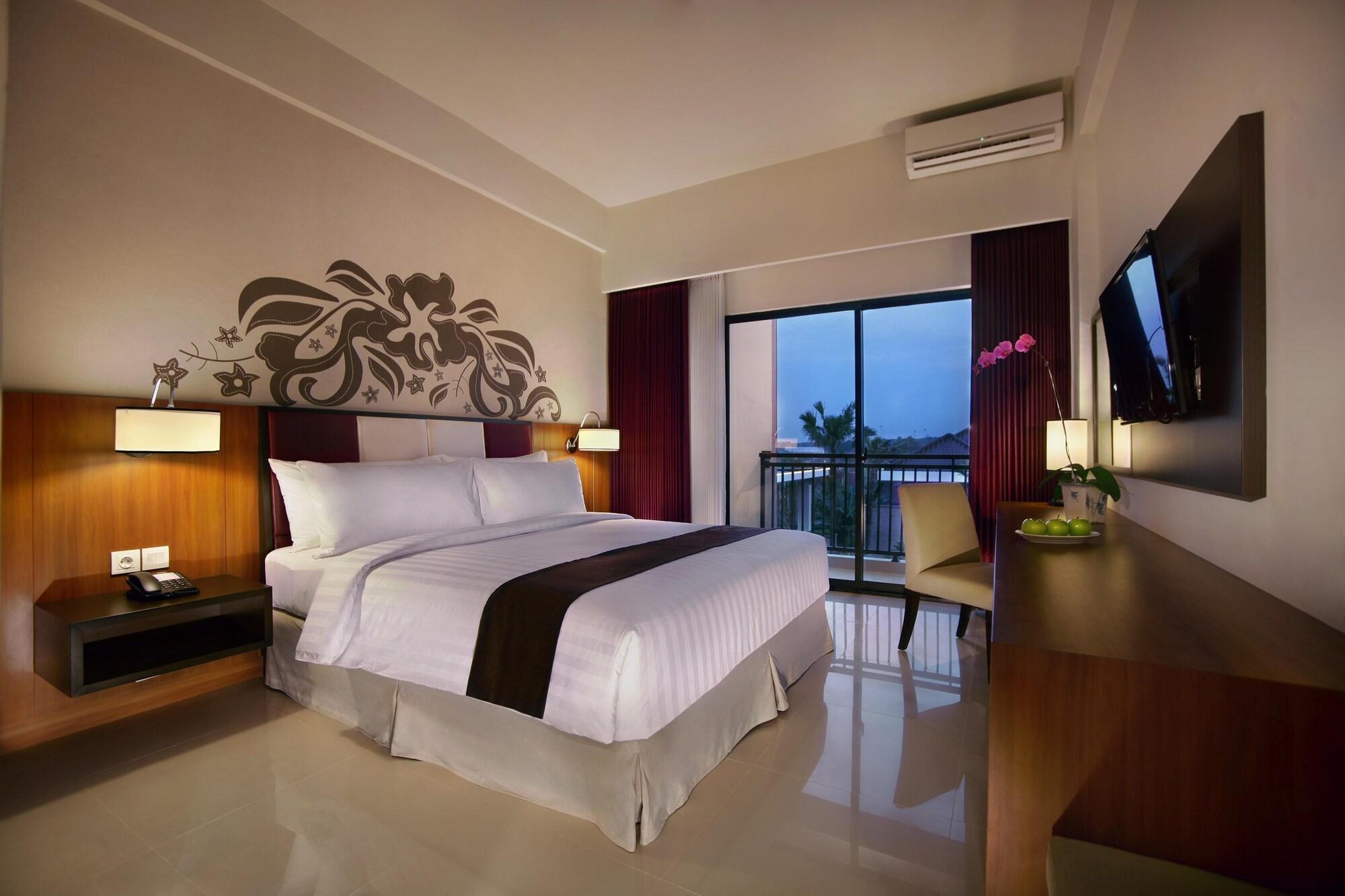 Aston Bojonegoro City Hotel Екстериор снимка